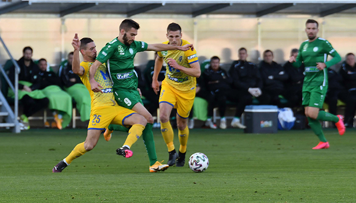 pus21aprele1.jpg