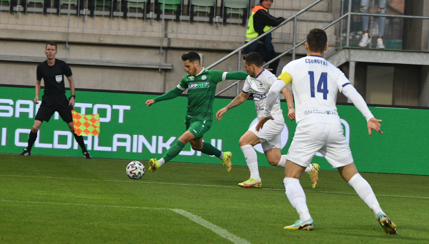 ujp22novlive6.jpg