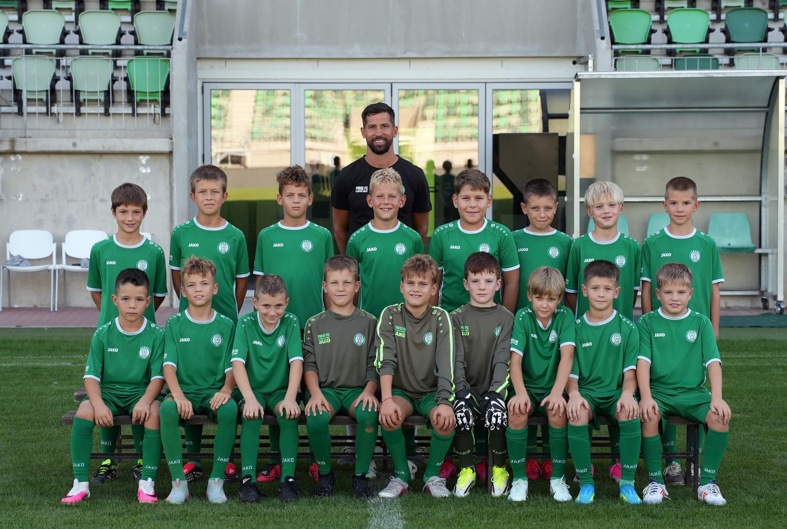 U10