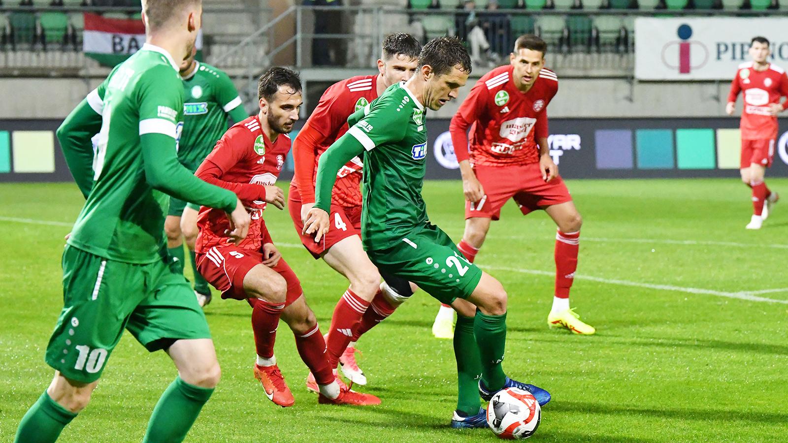 kismeccskezdes1.jpg